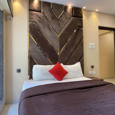 Osi Apartments Bandra West Bombay Extérieur photo