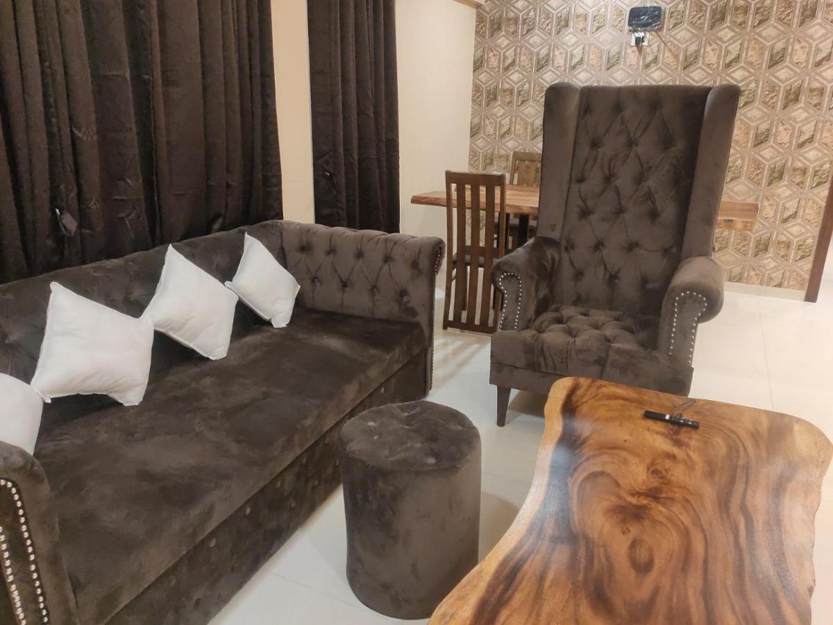 Osi Apartments Bandra West Bombay Extérieur photo